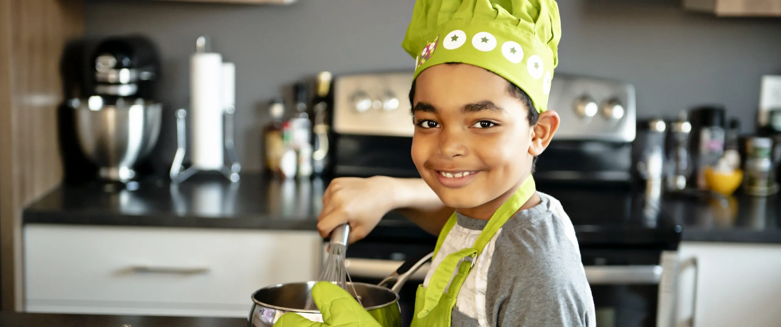 kid cooking